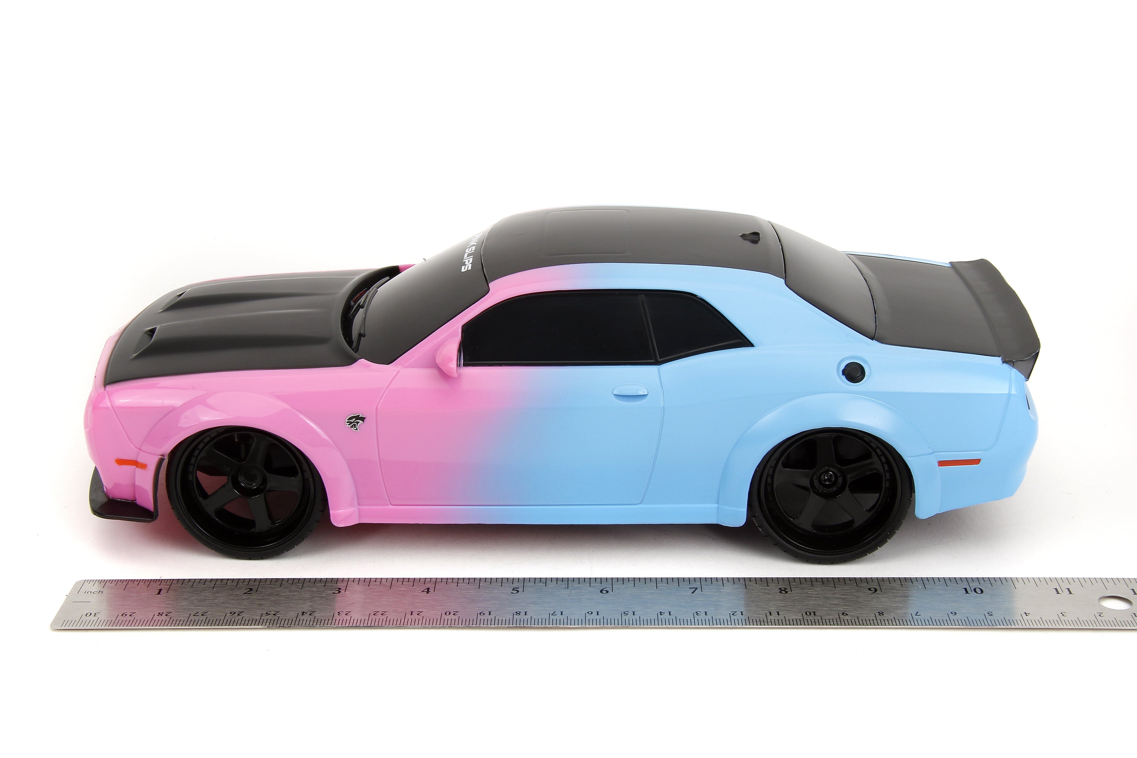 Pink Slips 1:16 Dodge Challenger Hellcat Widebody RC Radio Control Cars, Plastic, 6+